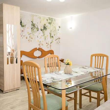 Lägenhet On Maria Luiza Street - Cozy In By Flat Mаnаger *