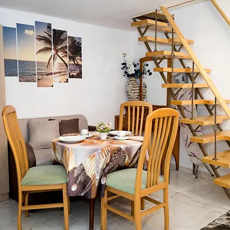 On Maria Luiza Street - Cozy In By Flat Mаnаger Lejlighed Varna